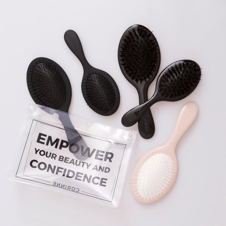 Corinne Classic Brush “Wet” Standard – Black